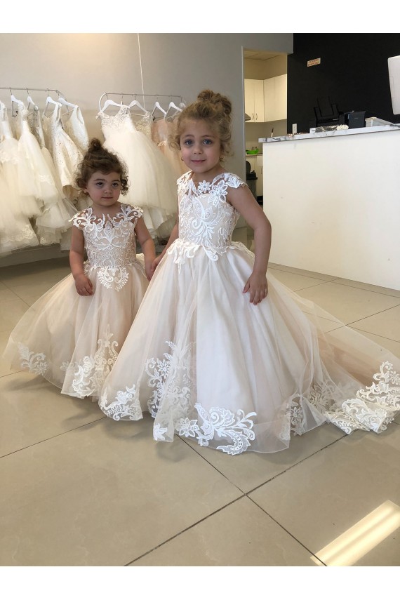 Ball Gown Bateau Neck Tulle & Lace Chapel Train Ivory Little Flower Girl Dress Barrie